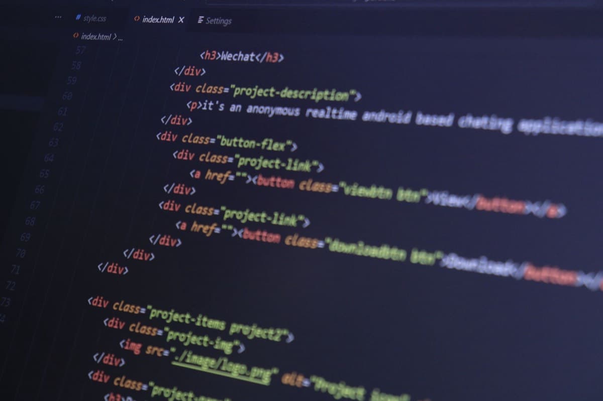 Open-Source Model Rivals Frontier Labs on Benchmarks
